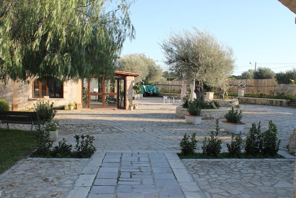 B&B Casale Siciliano Di Miryam Tiralongo Avola Exterior photo
