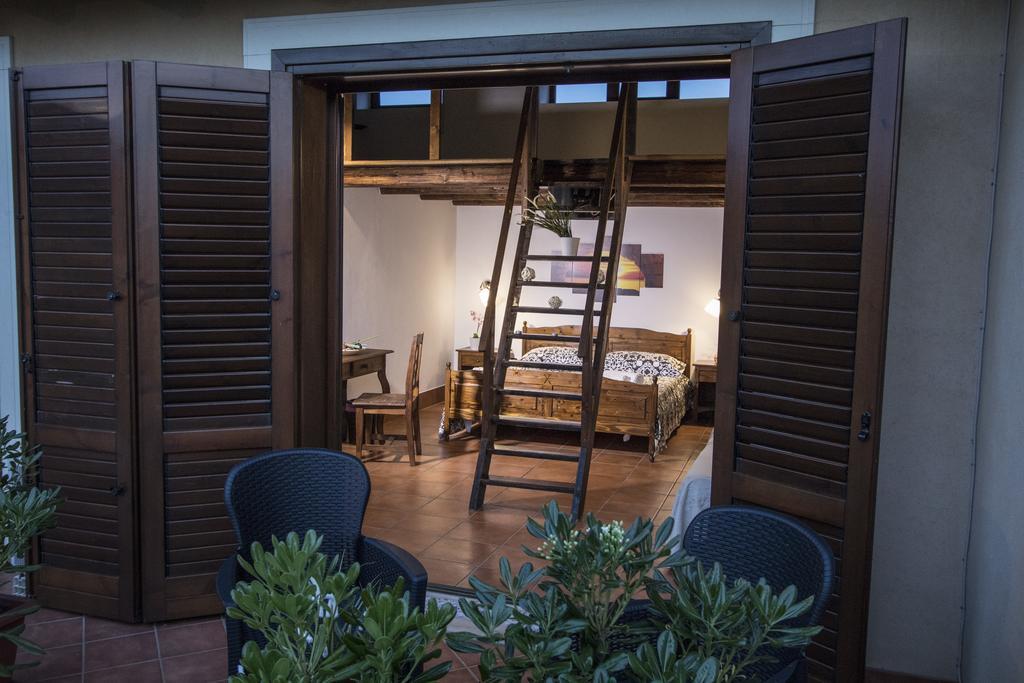 B&B Casale Siciliano Di Miryam Tiralongo Avola Exterior photo